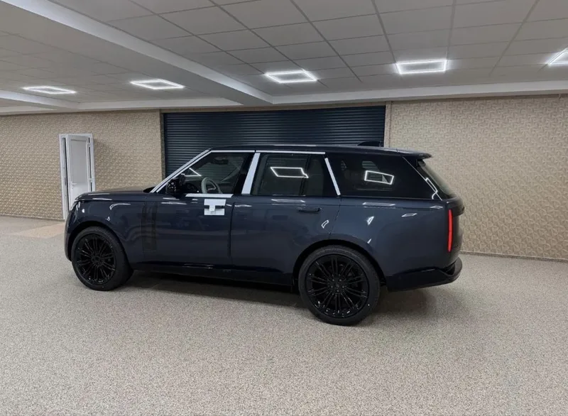 Range Rover P400 V6 3.0 new 2026 2 Range Rover P400 V6 3.0 new 2026 2
