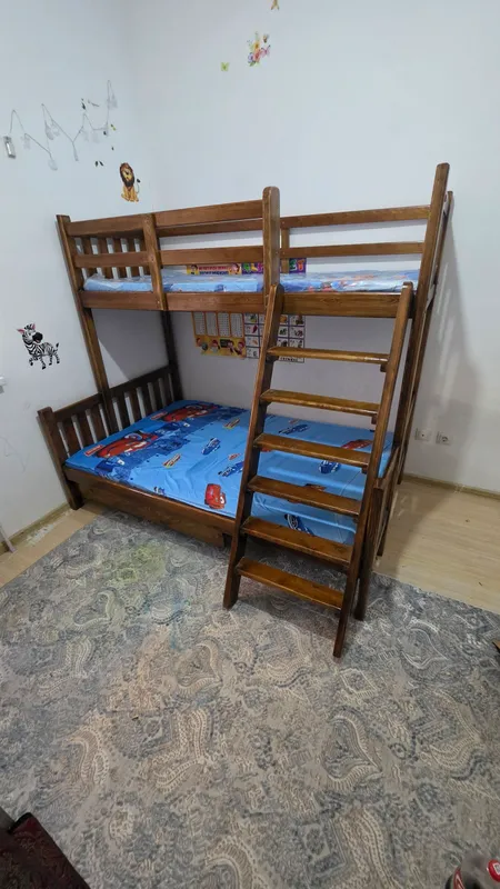 2 etajli karavat sotiladi 2 2 etajli karavat sotiladi 2