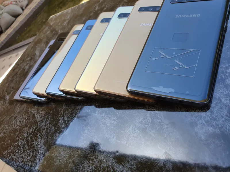 Samsung Galaxy S10 Plus 5G. Память 8/256 GB. 2