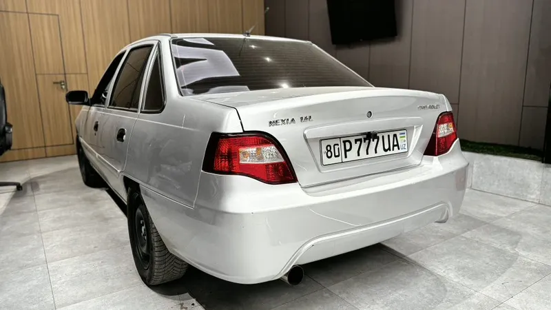 1.6 Turbo 48ming prabek moshina pachka Holatda.FAQAT NAXTGA