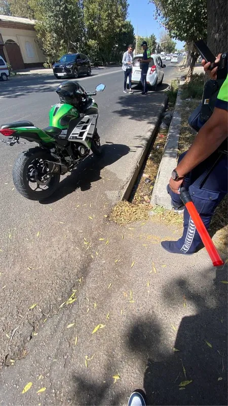 Motosikil sotiladi kawasaki ninja 400 cc