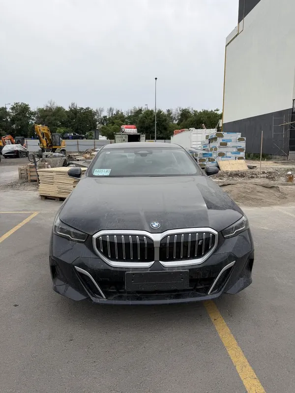 Bmw i5 40L Msport — фото 1