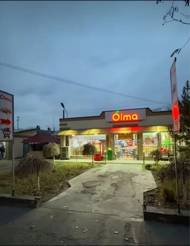 Tayyor biznes uchun joy yol yuzida sotiladi 250kv
