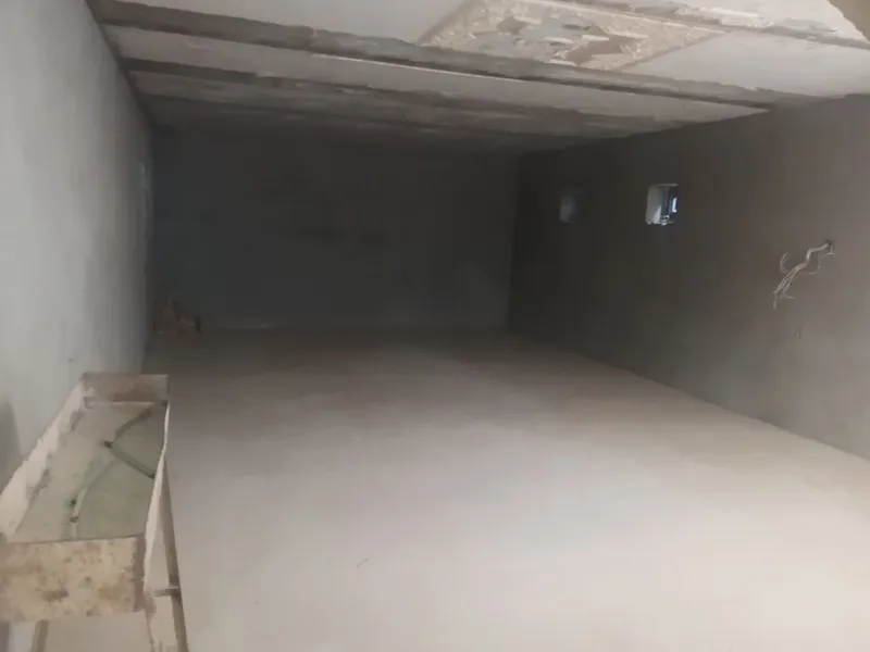 Sherobod tumanida 2 etajli doʼkon sotuvda 7 Sherobod tumanida 2 etajli doʼkon sotuvda 7