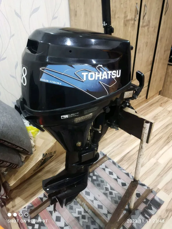 лодочный мотор Tohatsu MFS 9.8 четырёх тактный
