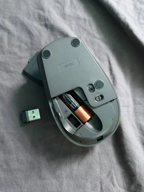 Logi M190 sichqonchasi 2