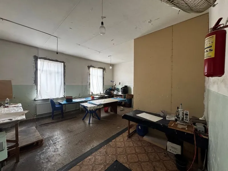 Arendaga joy beriladi 250 kvm 2 etajda, hamma sharoiti bor