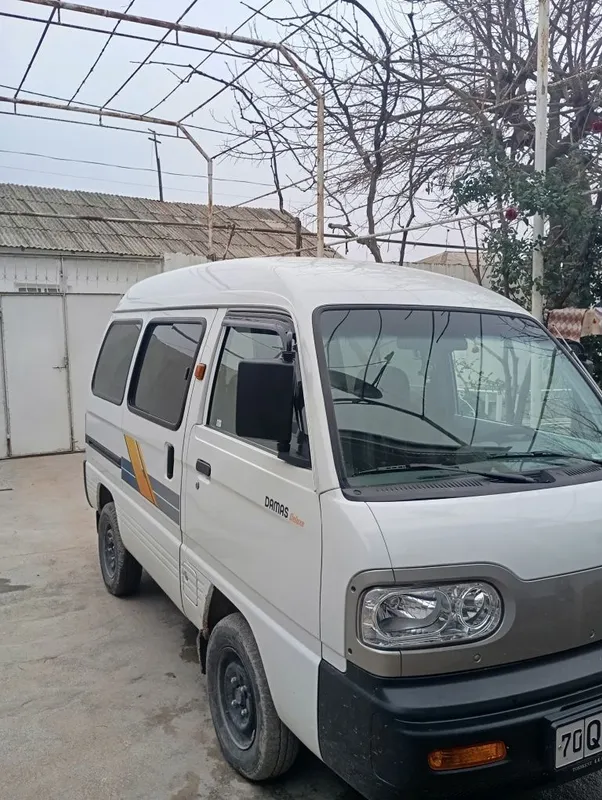 Yaxshi moshena yangi