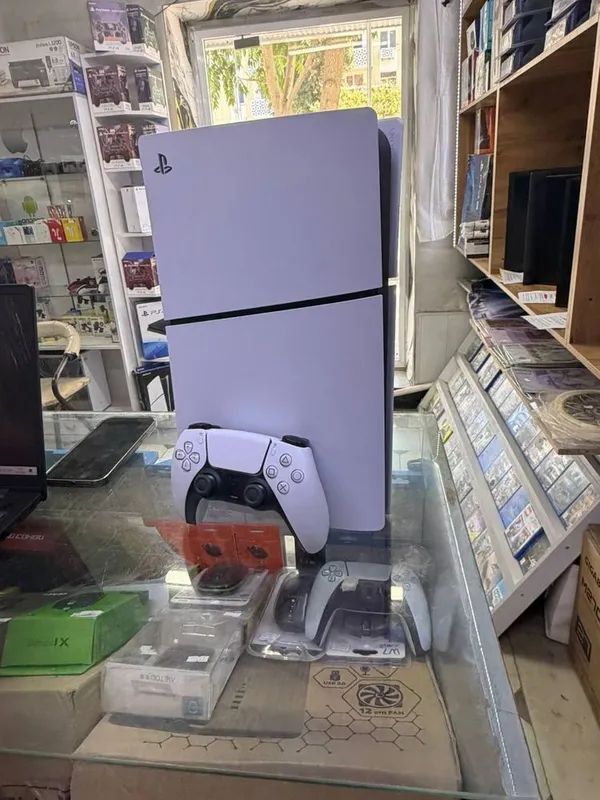 Playstation 5 slim 1