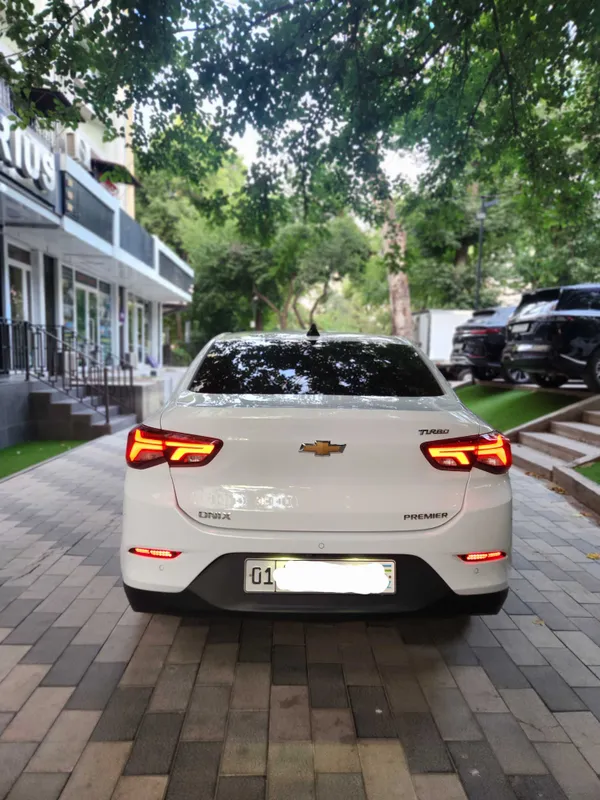 Chevrolet Onix Premier Plus 2025 4