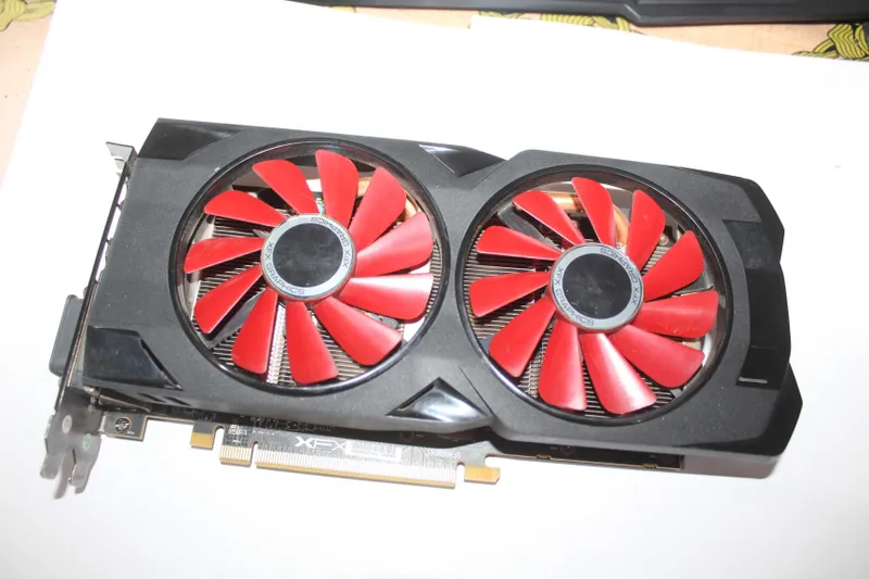 RX 570 8gb video karta sotiladi , Garantiya bor 1