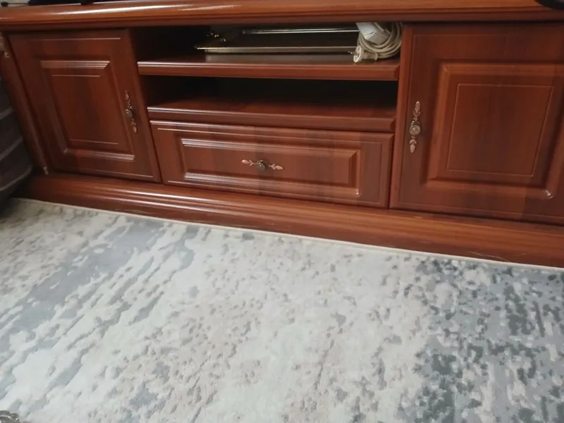 Стенка сотилади б/у 4