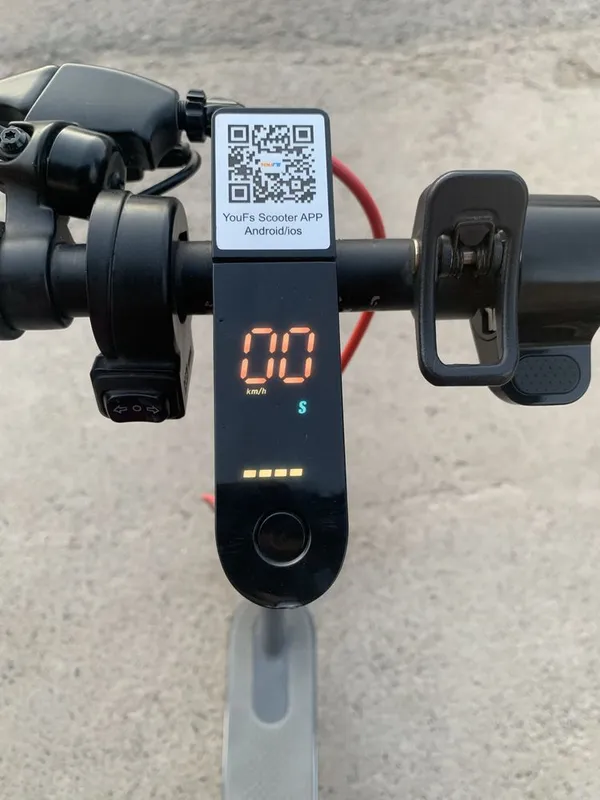 Samokat velosiped elektronniy 30-35 km yuradi holati ideal — фото 2