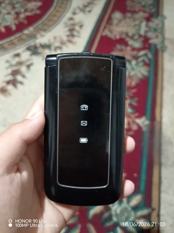 Nokia texest hamma joyi ishlaydi