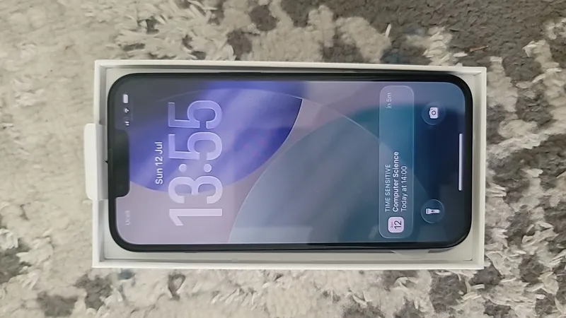 Iphone 13 yangi holatda kafolati bilan 2 Iphone 13 yangi holatda kafolati bilan 2