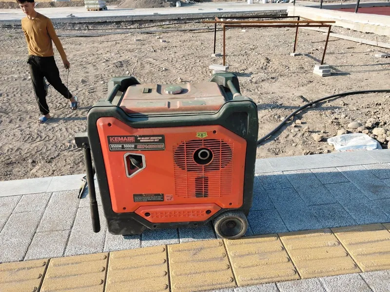 9 kVt quvvatli benzinli dvigatel-generator 3 9 kVt quvvatli benzinli dvigatel-generator 3