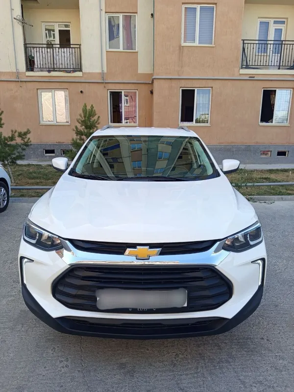Chevrolet tracker 2 LTZ Plus+ — фото 1