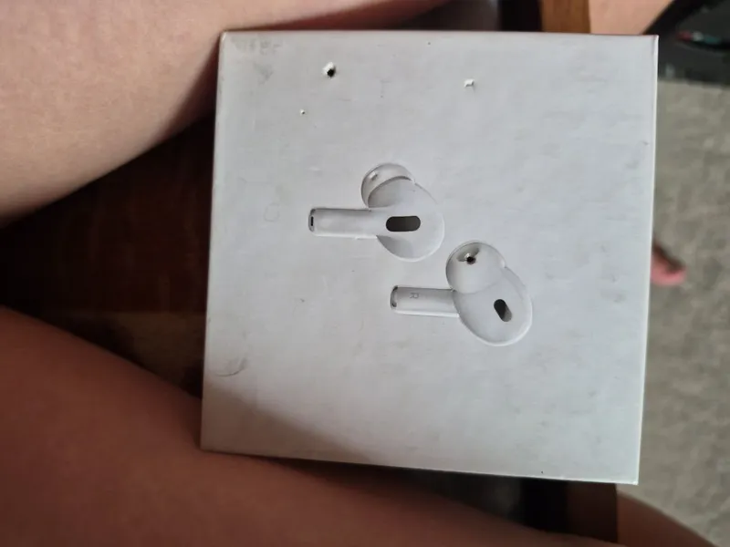Продам копия AirPods Pro 2 устаревшая версия 2 Продам копия AirPods Pro 2 устаревшая версия 2