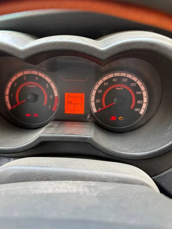 Changan sotiladi 2018 yil 212.000km yurgan 4 Changan sotiladi 2018 yil 212.000km yurgan 4