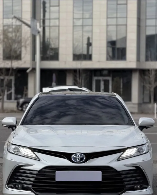Toyota Camry Hybrid Limited 10 Toyota Camry Hybrid Limited 10
