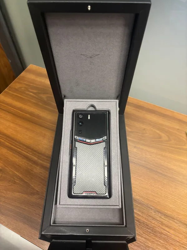 METAVERTU Basic Carbon Texture BES Fee- V1U1/512GB — фото 4