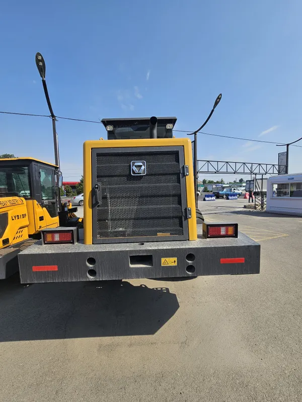 XCMG Lw300fn 1.8куб 6 XCMG Lw300fn 1.8куб 6