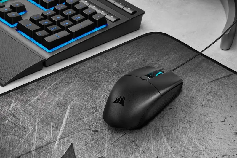 Corsair Katar Pro o‘yin sichqonchasi 3 Corsair Katar Pro o‘yin sichqonchasi 3