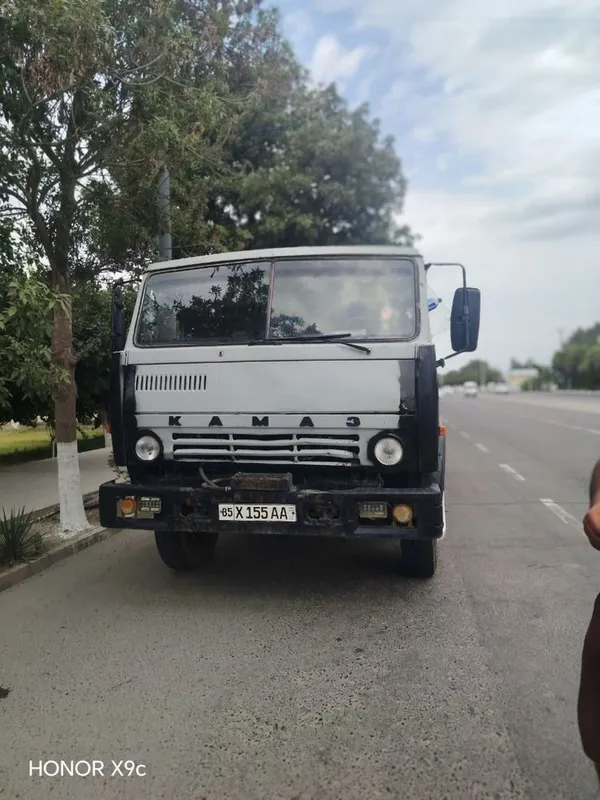 kamaz samasval sotiladi arzon narxga 2 kamaz samasval sotiladi arzon narxga 2