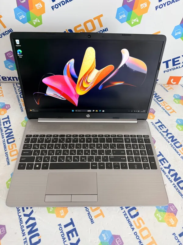 Ноутбук HP 255 G8