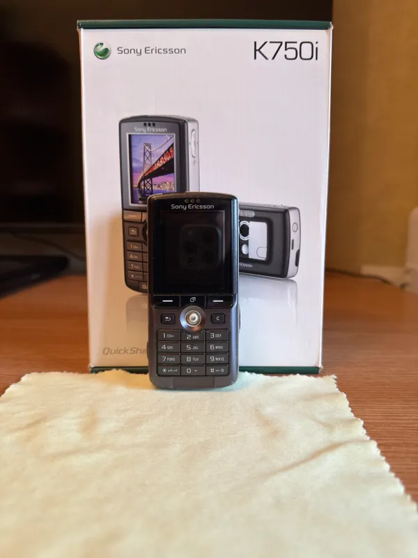 Продам легенду Sony Ericsson K750i 5 Продам легенду Sony Ericsson K750i 5