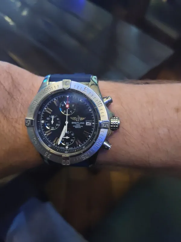 Продам свои часы Breitling кварцевые . 1