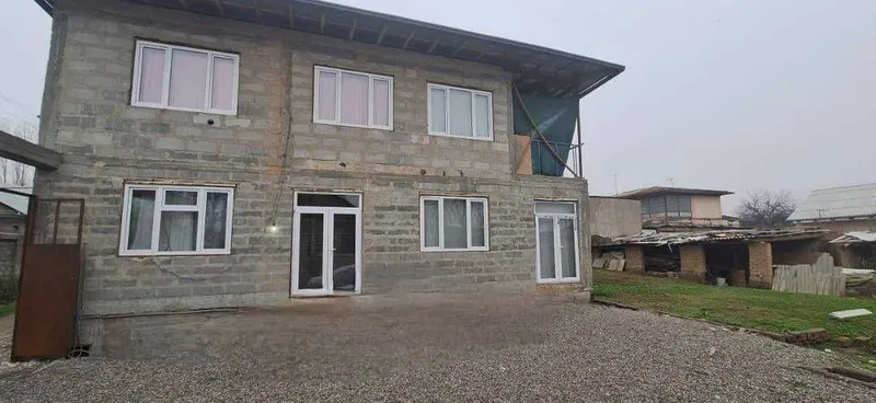 Xovli 6-so`tix, 8-xona