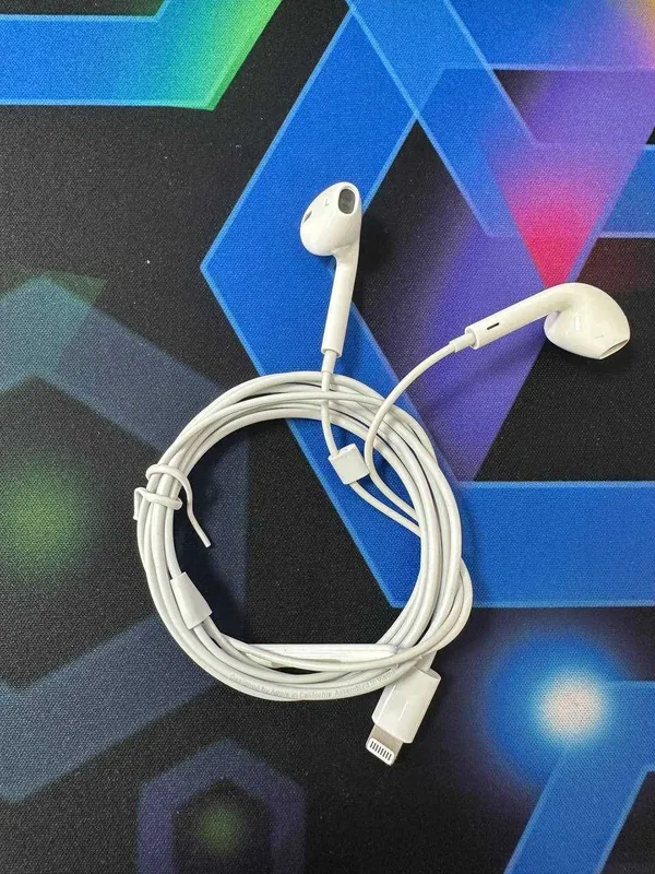 Оригинальные наушники Apple EarPods Lightning от 11 PRO MAX