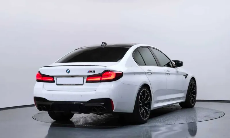 BMW M5 Competition F90 — фото 1