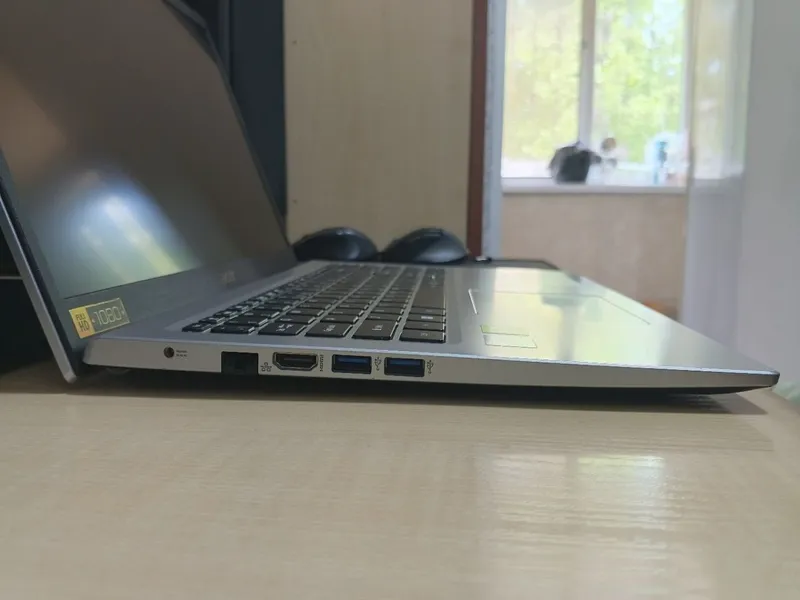 Notebook Acer Aspire 3 — фото 5