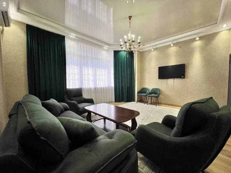 №4 Yakkasaroy tumanidagi Istanbul City turar-joy majmuasida 2 xonali (7/7) kvartira ijaraga beriladi 4
