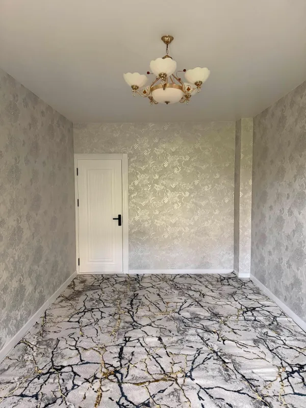 Продаю Квартиру Центре городе Кагане 3 Комнатная 2 Этаж — фото 3