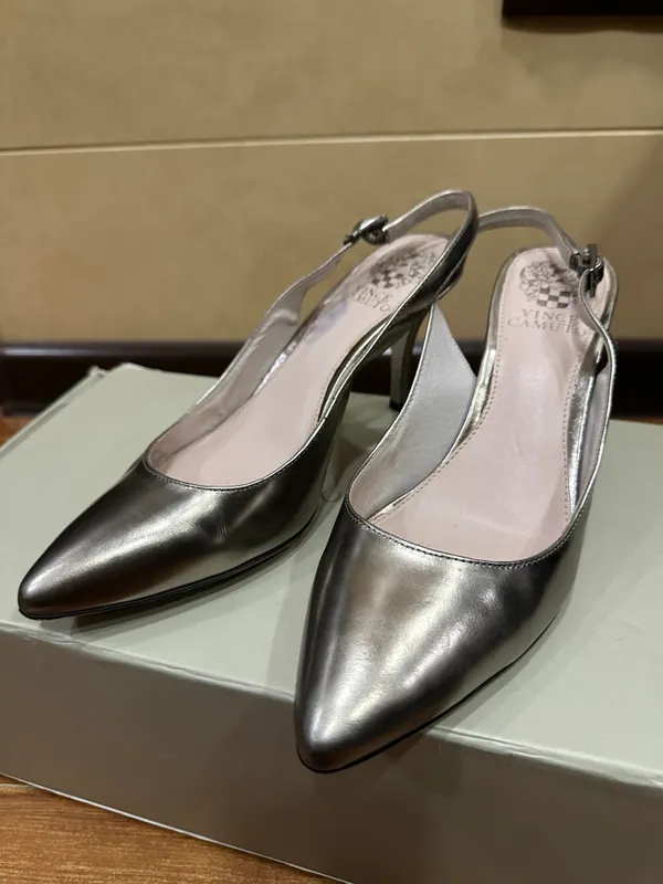 Vince Camuto Туфли