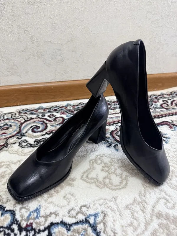 Продам черные женские туфли 1 Продам черные женские туфли 1
