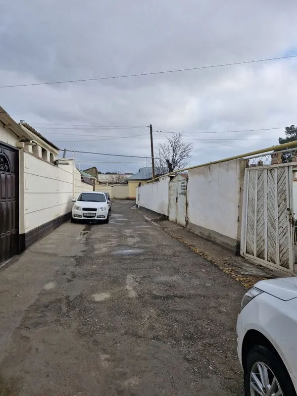 В городе Термез продаётся дом, сторона Вагзала и парламента 1 В городе Термез продаётся дом, сторона Вагзала и парламента 1