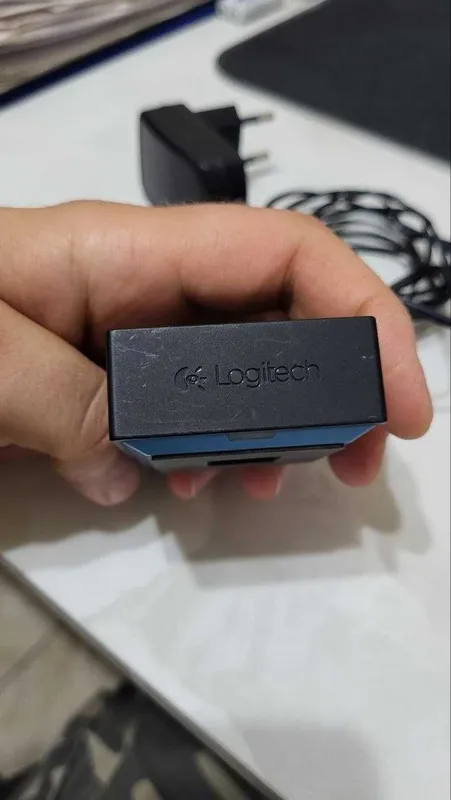 Беспроводной аудиоадаптер Logitech Bluetooth Audio Adapter 2 Беспроводной аудиоадаптер Logitech Bluetooth Audio Adapter 2