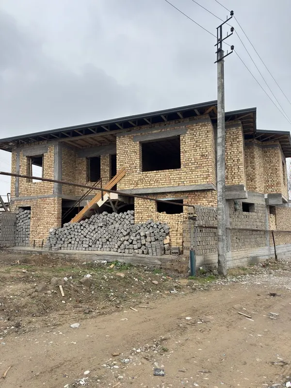 Дом коробка срочна сотилвоти 5
