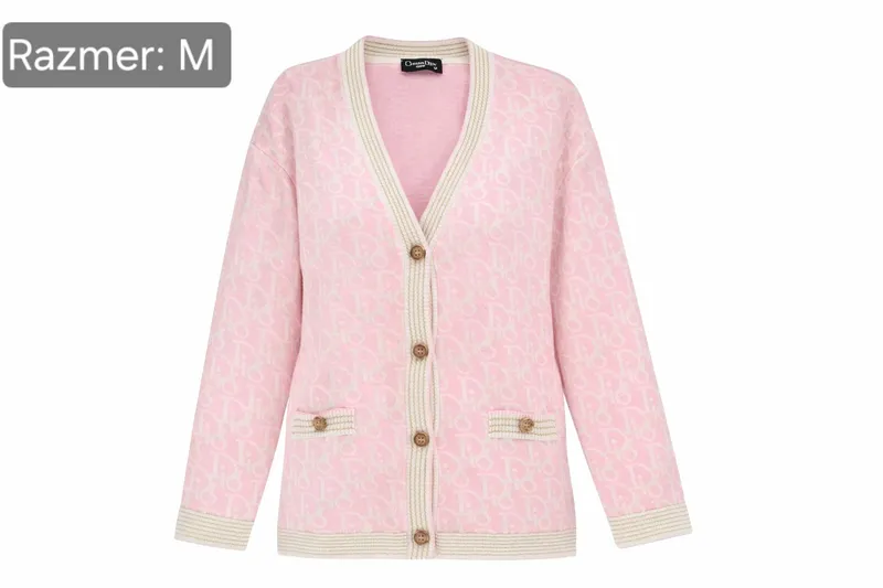 Christian Dior Svitr, Razmer:M 2 hafta kiyilgan 1 Christian Dior Svitr, Razmer:M 2 hafta kiyilgan 1