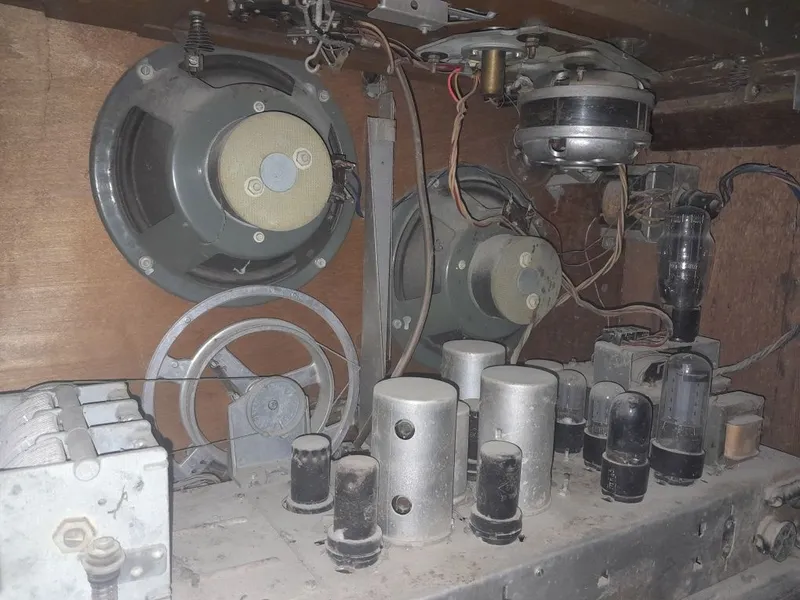 Радио приёмник (МИР) антиквар — фото 5