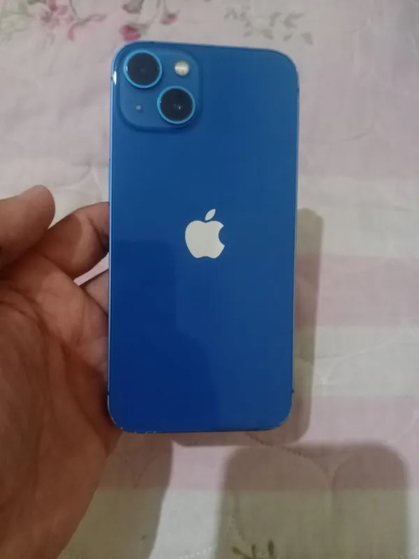 iPhone 13 ko'k svet 128gb emkost 73 % 4 milion 200 ming 3 iPhone 13 ko'k svet 128gb emkost 73 % 4 milion 200 ming 3