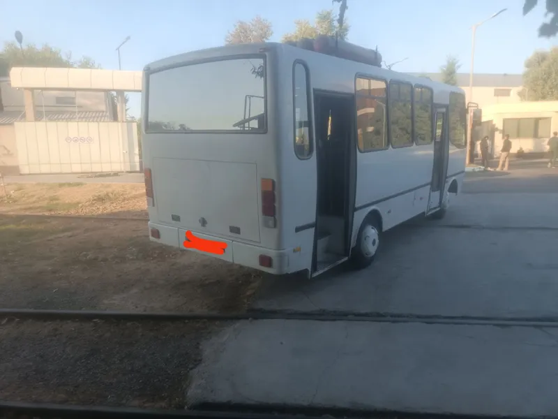 Isuzu sotiladi yili 2018 HC 40 — фото 3