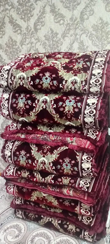 Ko'rpacha va yostiqlar