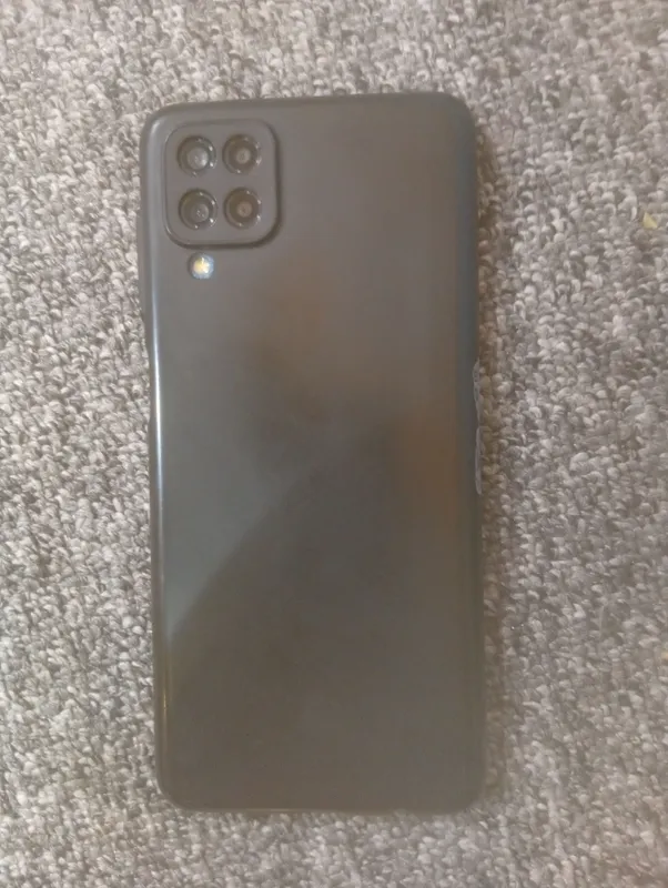 samsung galaxy a 12 ideal holatda 4 samsung galaxy a 12 ideal holatda 4