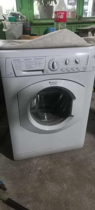 Стиральная машина Ariston ARXL 85