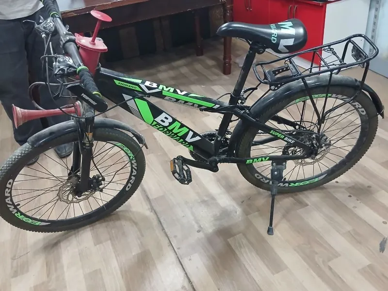Velosiped sotiladi va holodilnik Velosiped sotiladi va holodilnik
